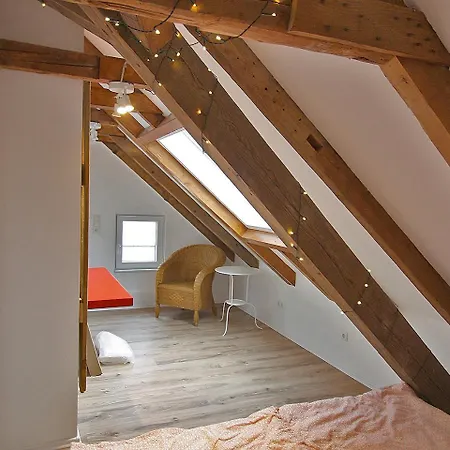 Maisonette-wohnung Mit Grosser Terrasse - 11a * Karlsruhe